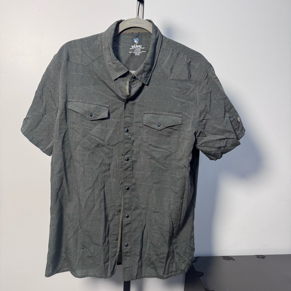 Kuhl Men's Short Sleeve snap Button-Up Shirt - gray Large